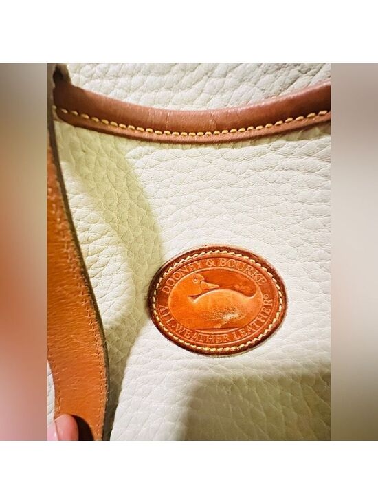 Dooney & Bourke Handbags - AWL late 80’s Dooney & Bourke satchel (RARE)